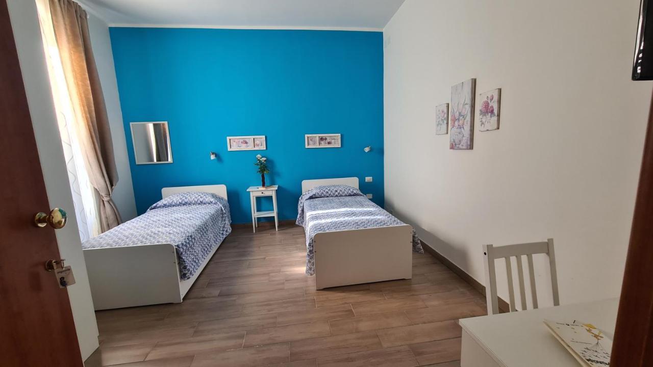 La Terrazza Delle Fate Hotel Napoli Bagian luar foto