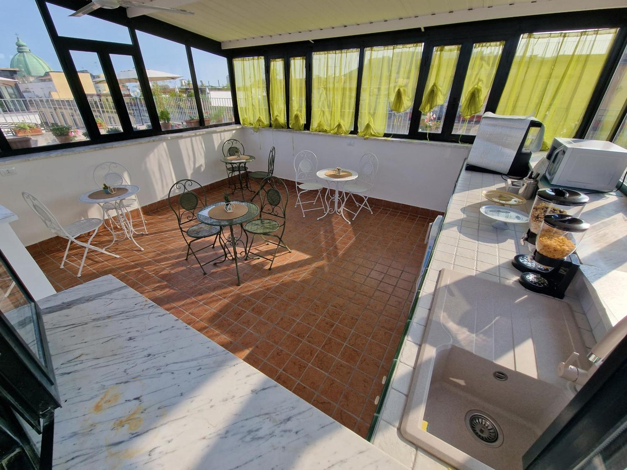 La Terrazza Delle Fate Hotel Napoli Bagian luar foto